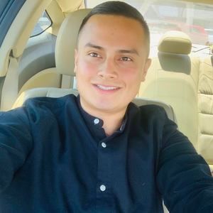 Meet your Posher, Camilo